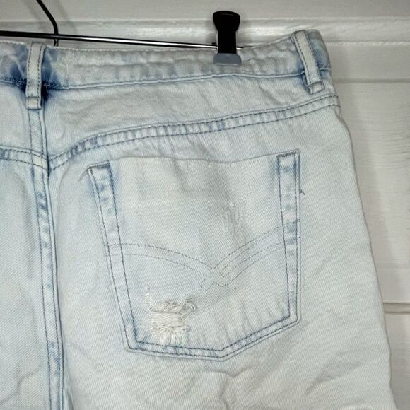 William Rast White Washed Distressed Denim Shorts - Picture 6 of 9